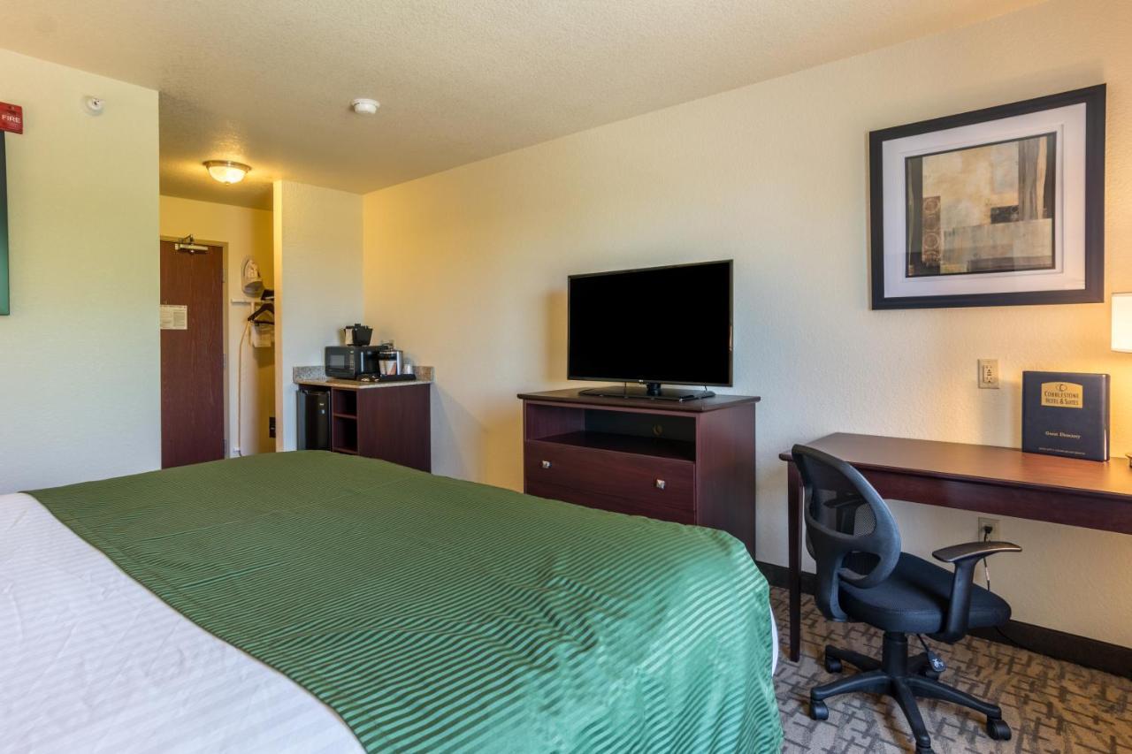 Cobblestone Inn & Suites - Lakin Buitenkant foto