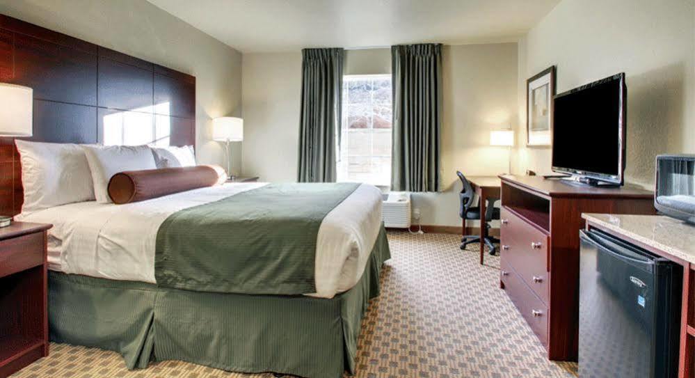 Cobblestone Inn & Suites - Lakin Buitenkant foto