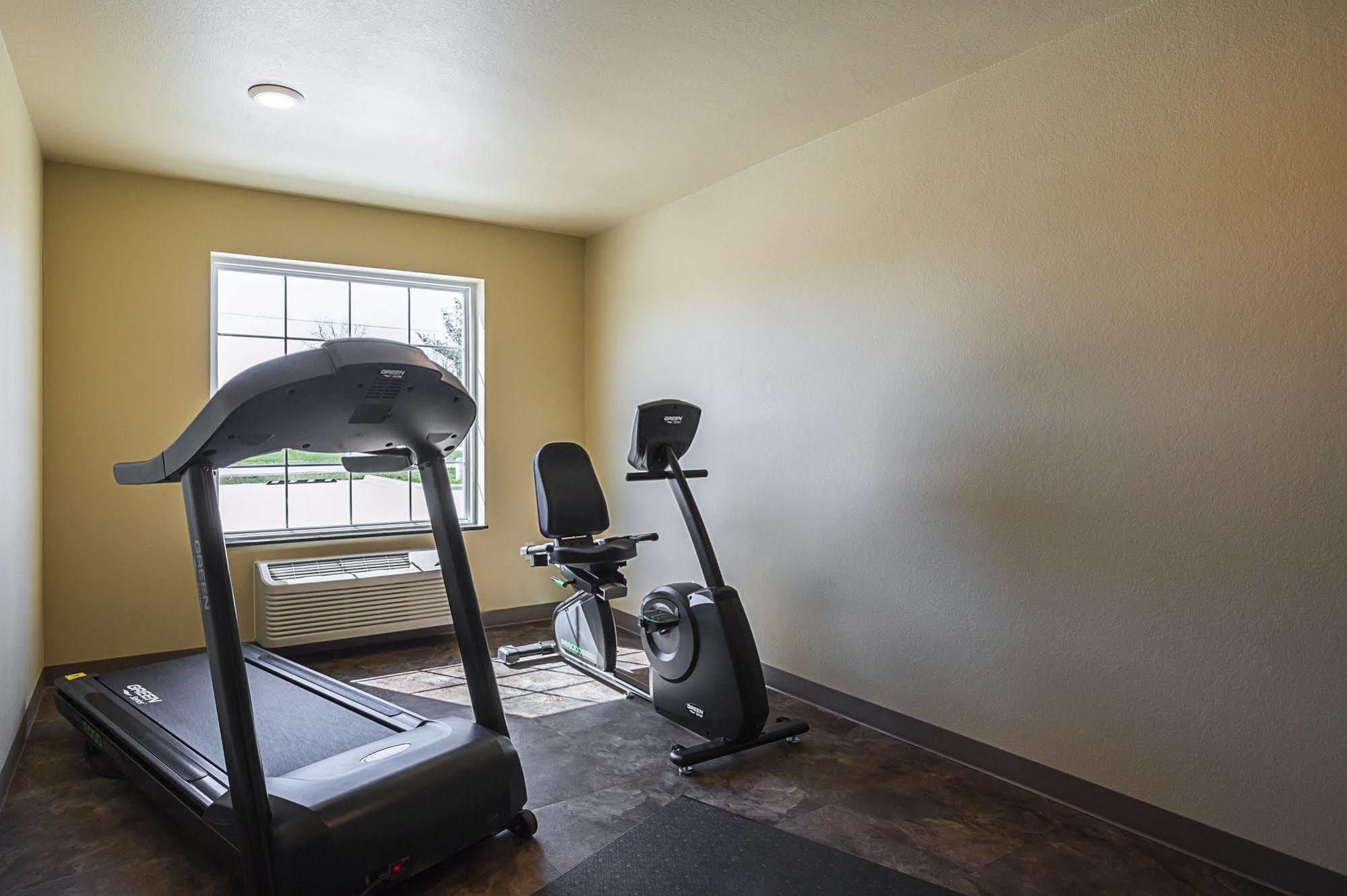 Cobblestone Inn & Suites - Lakin Buitenkant foto