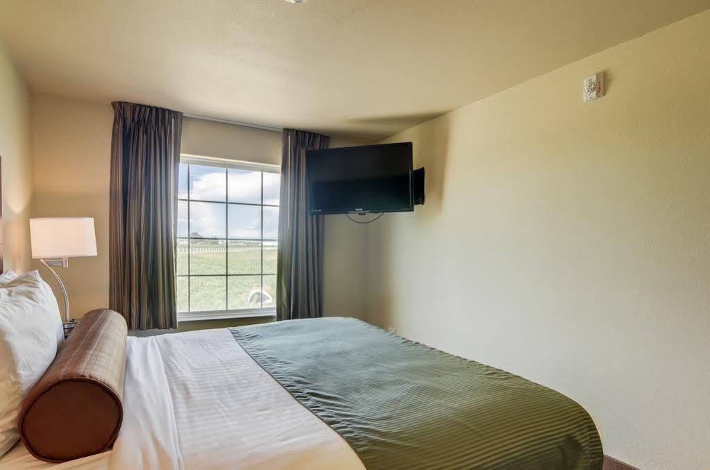Cobblestone Inn & Suites - Lakin Buitenkant foto