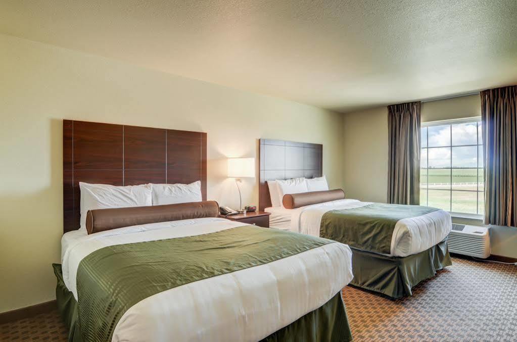 Cobblestone Inn & Suites - Lakin Buitenkant foto