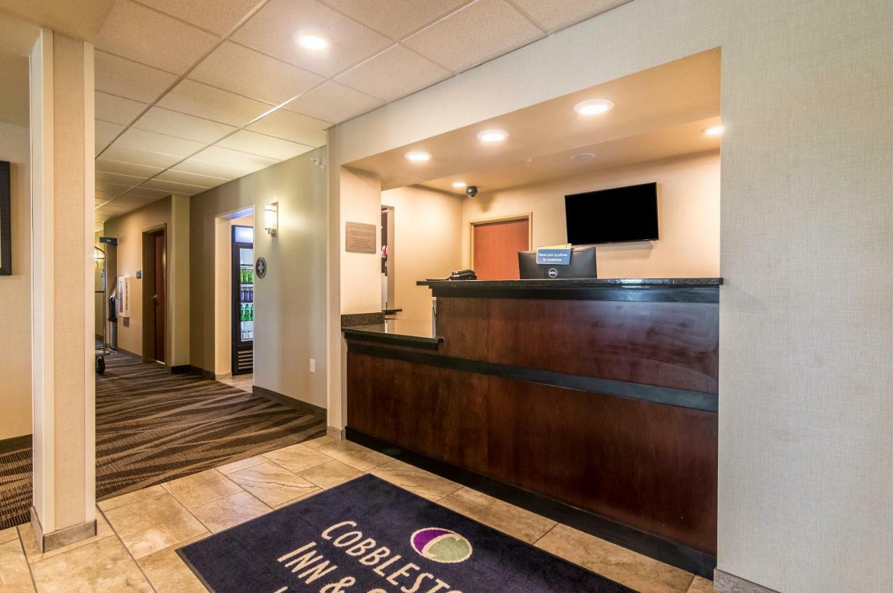 Cobblestone Inn & Suites - Lakin Buitenkant foto