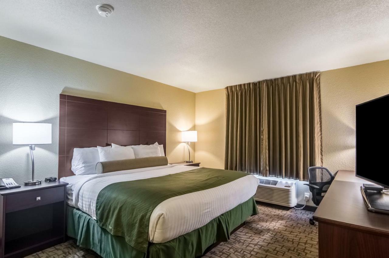 Cobblestone Inn & Suites - Lakin Buitenkant foto